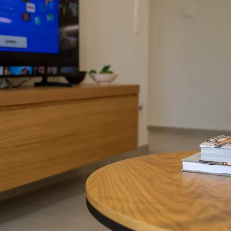 Διαμέρισμα Aigis *